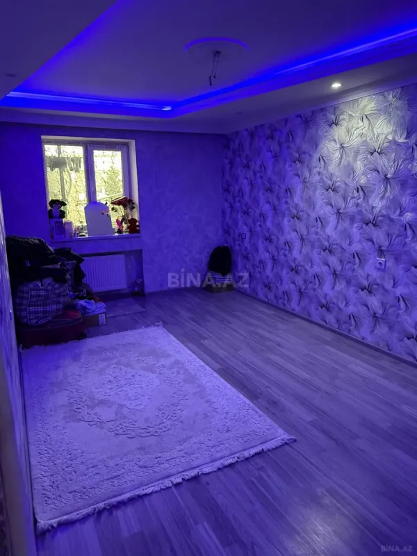 Satılır 3 otaqlı mənzil 93 m²