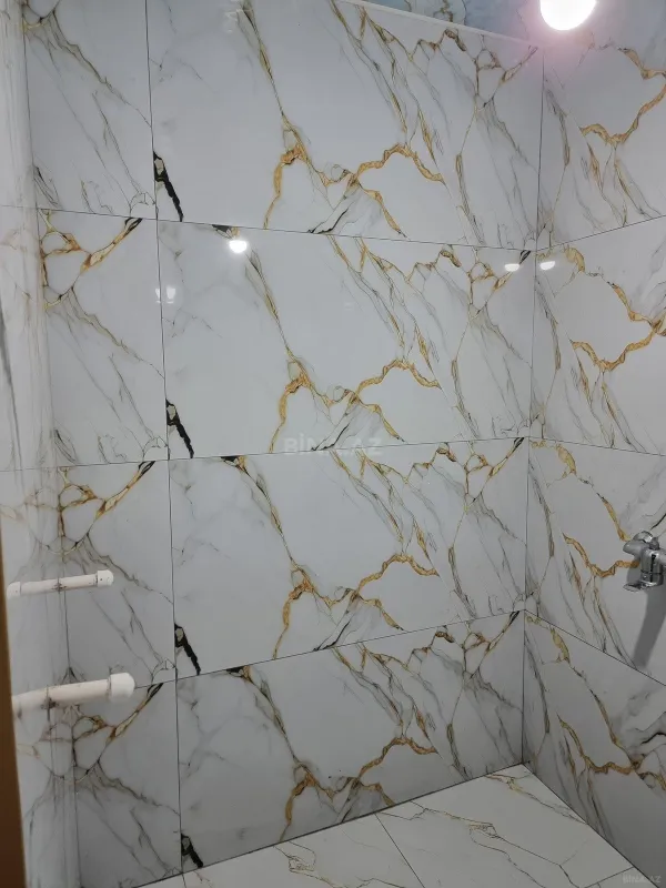 Satılır 3 otaqlı mənzil 93 m²