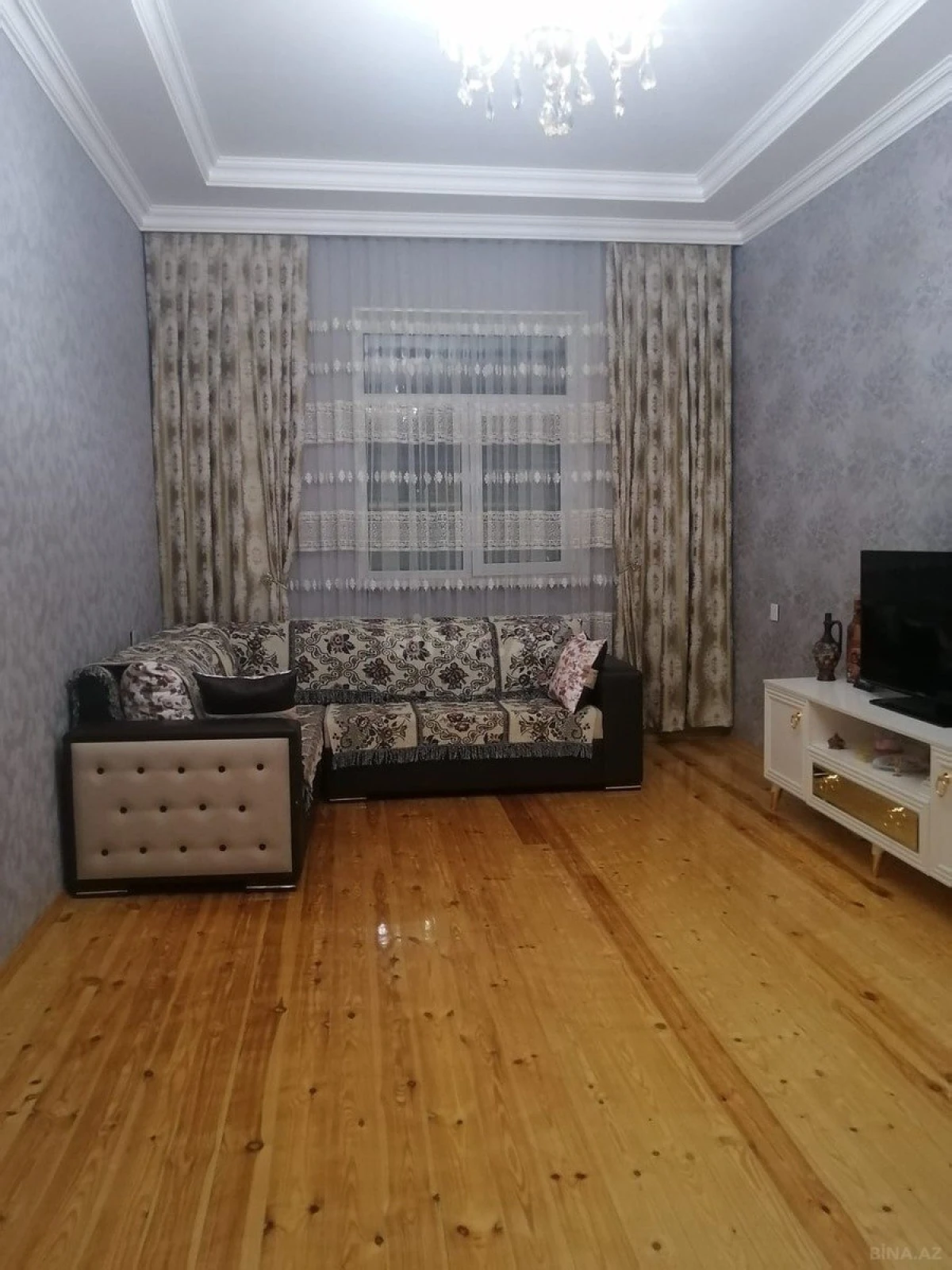 Satılır 4 otaqlı həyət evi 160 m²