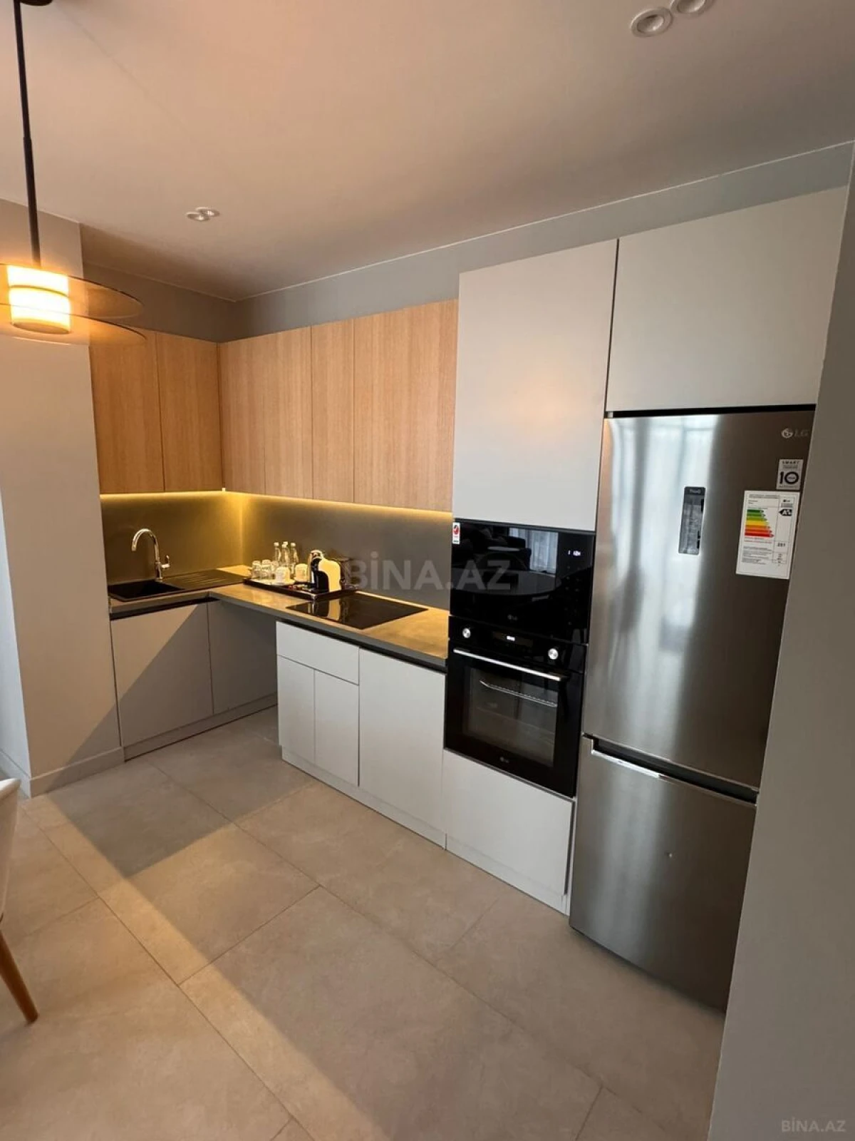 Kirayə verilir 3 otaqlı mənzil 94 m²