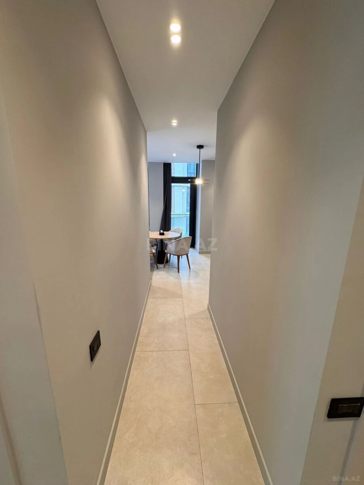 Kirayə verilir 3 otaqlı mənzil 94 m²