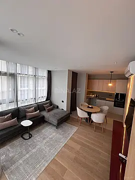 Kirayə verilir 3 otaqlı mənzil 94 m²