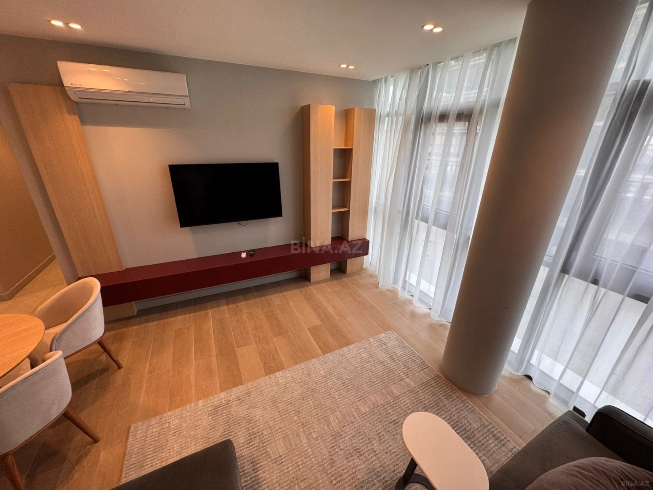 Kirayə verilir 3 otaqlı mənzil 94 m²