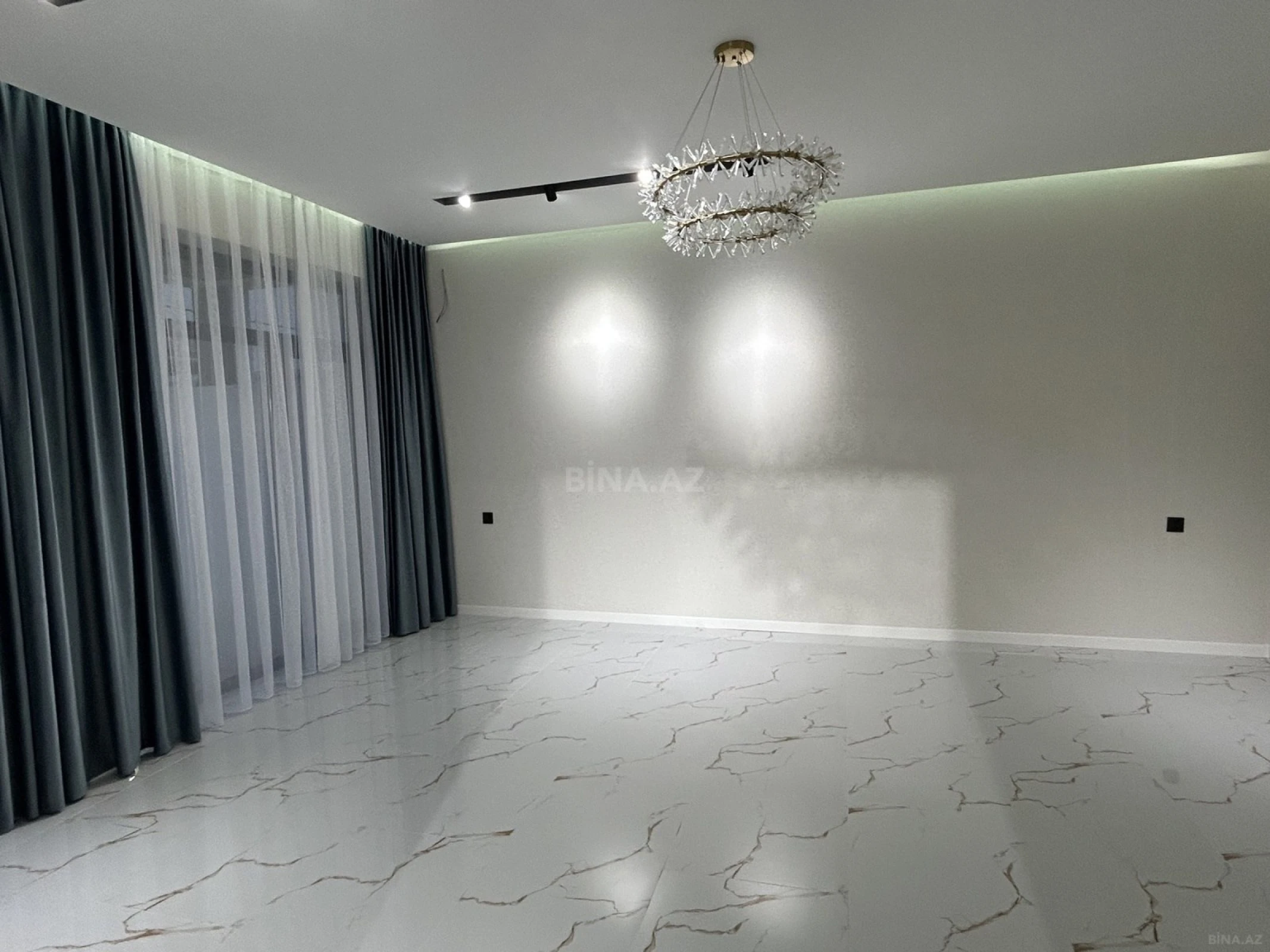 Satılır 3 otaqlı həyət evi 120 m²