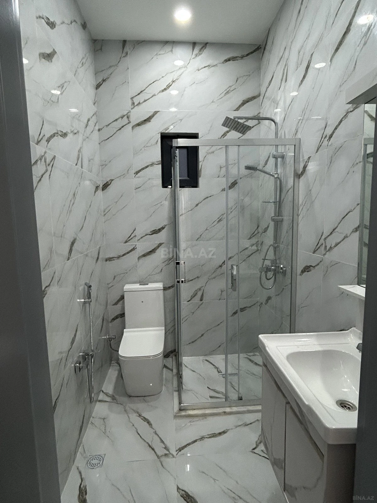 Satılır 3 otaqlı həyət evi 120 m²