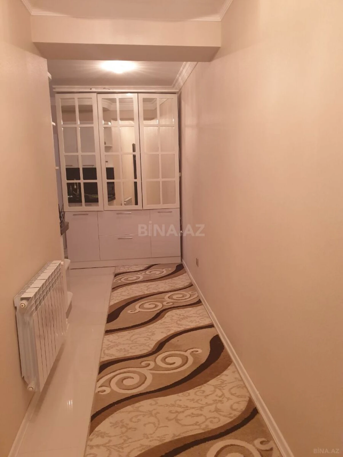 Kirayə verilir 2 otaqlı mənzil 65 m²