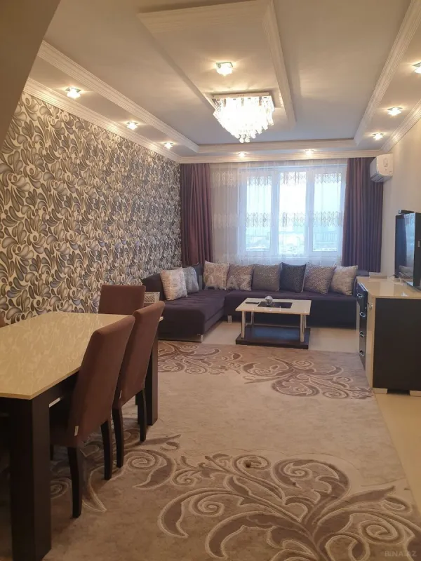Kirayə verilir 2 otaqlı mənzil 65 m²