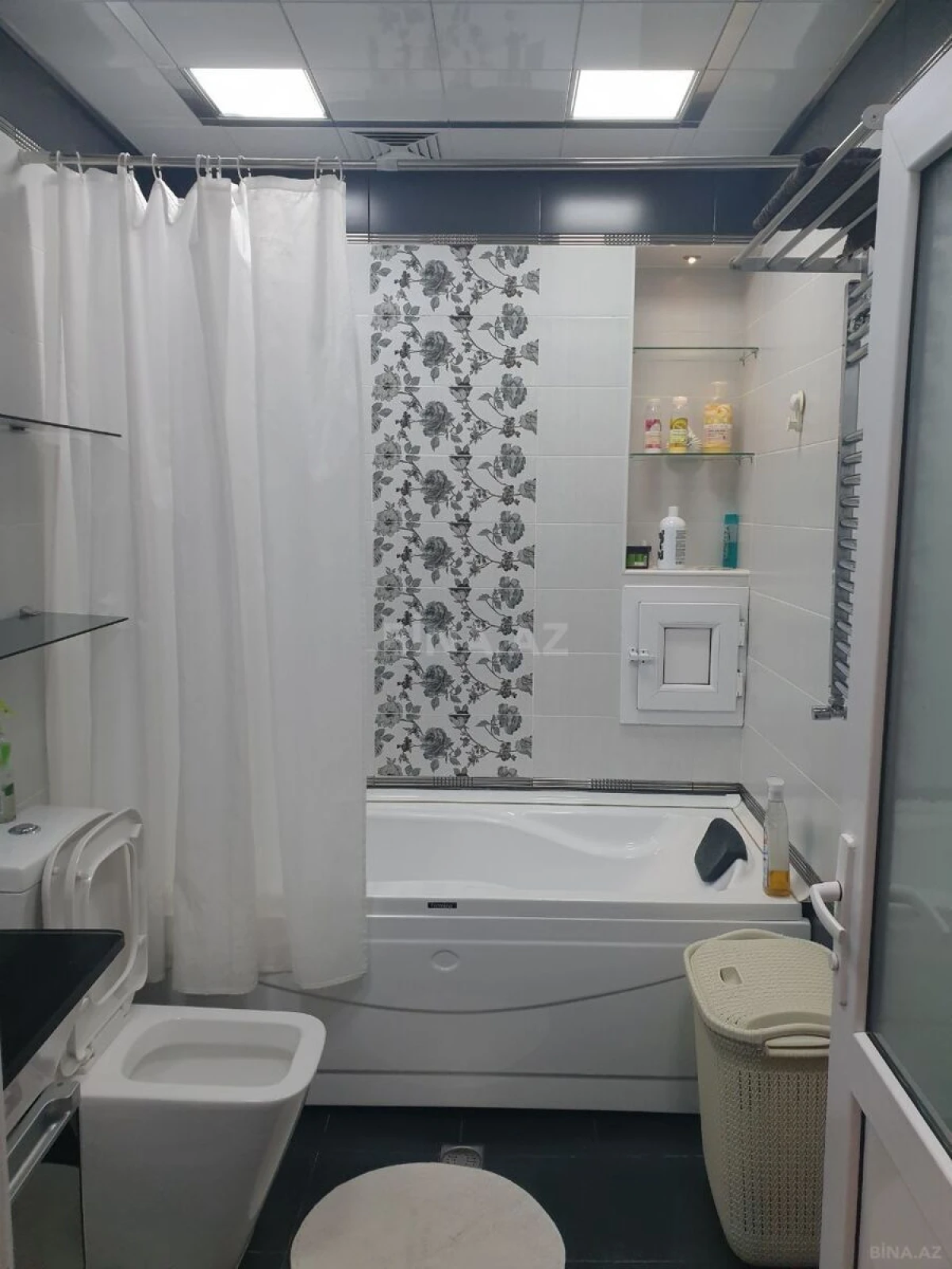 Kirayə verilir 2 otaqlı mənzil 65 m²
