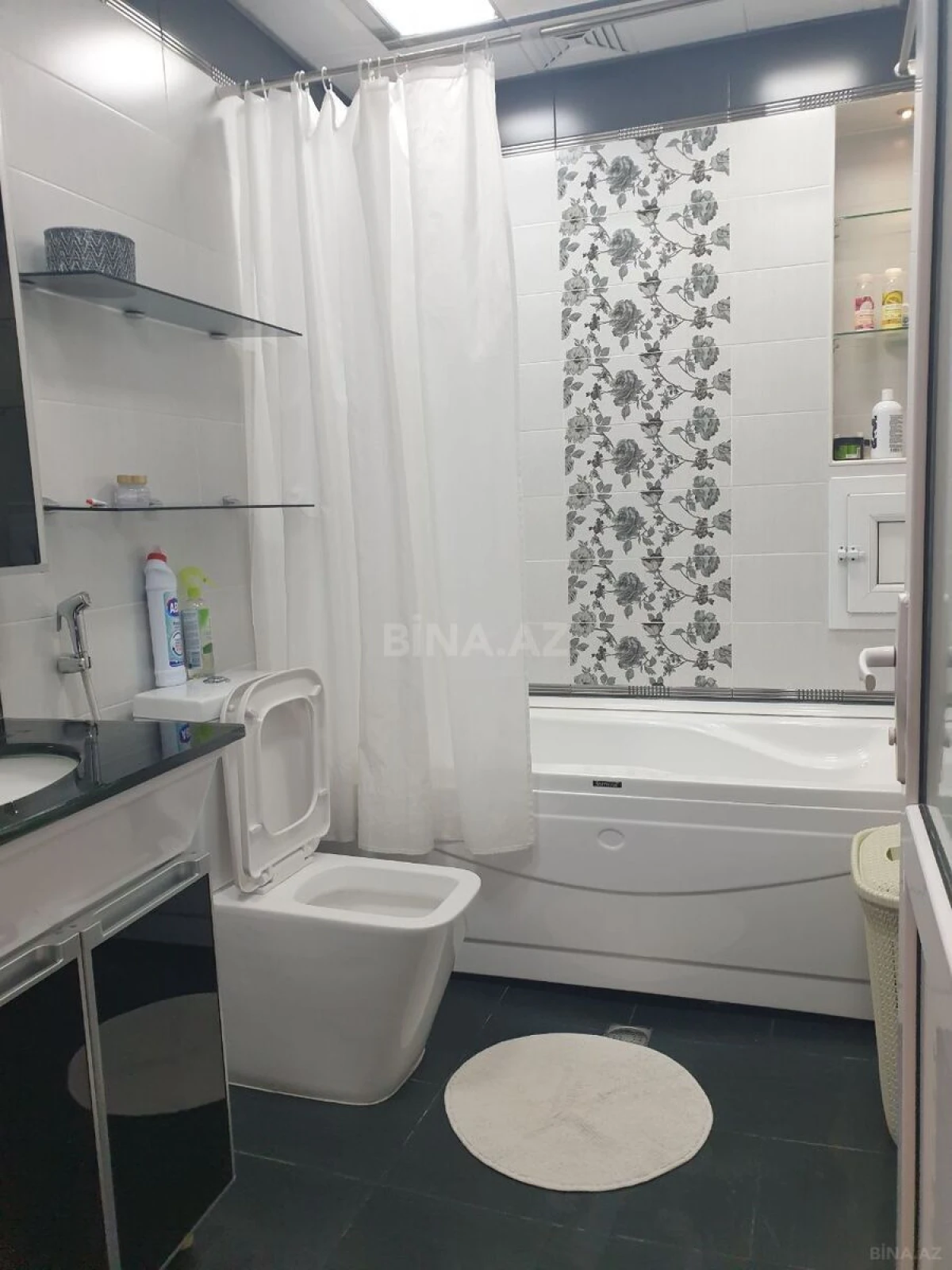 Kirayə verilir 2 otaqlı mənzil 65 m²