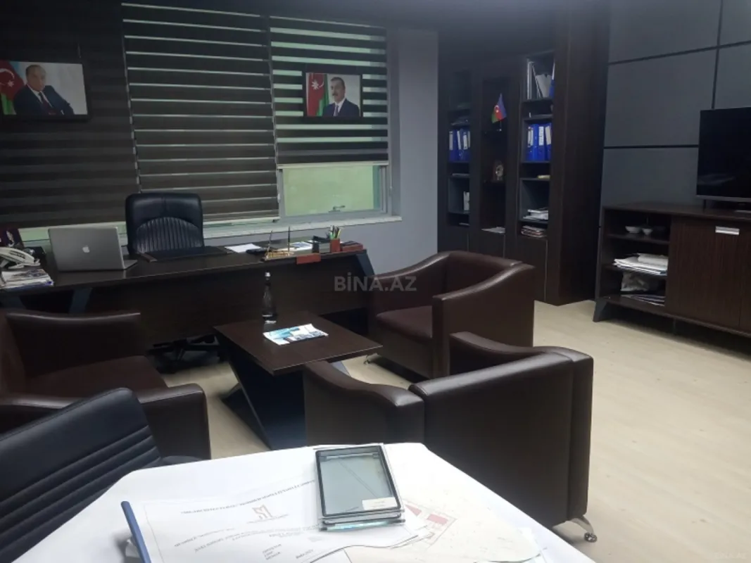 Kirayə verilir 4 otaqlı ofis 300 m²