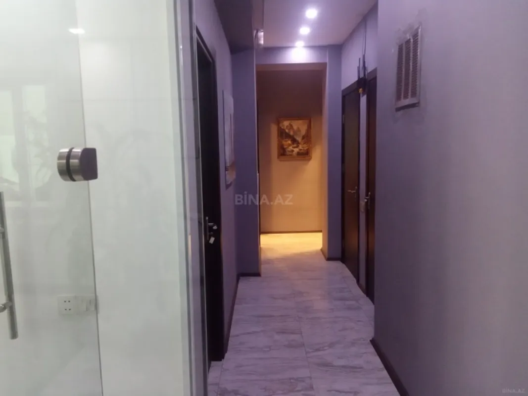 Kirayə verilir 4 otaqlı ofis 300 m²