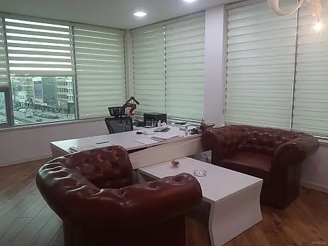 Kirayə verilir 4 otaqlı ofis 300 m²