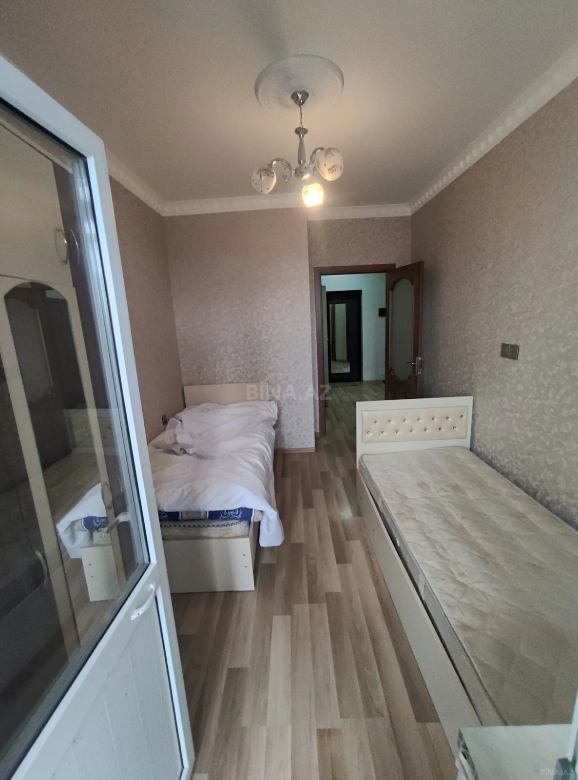Kirayə verilir 2 otaqlı mənzil 50 m²
