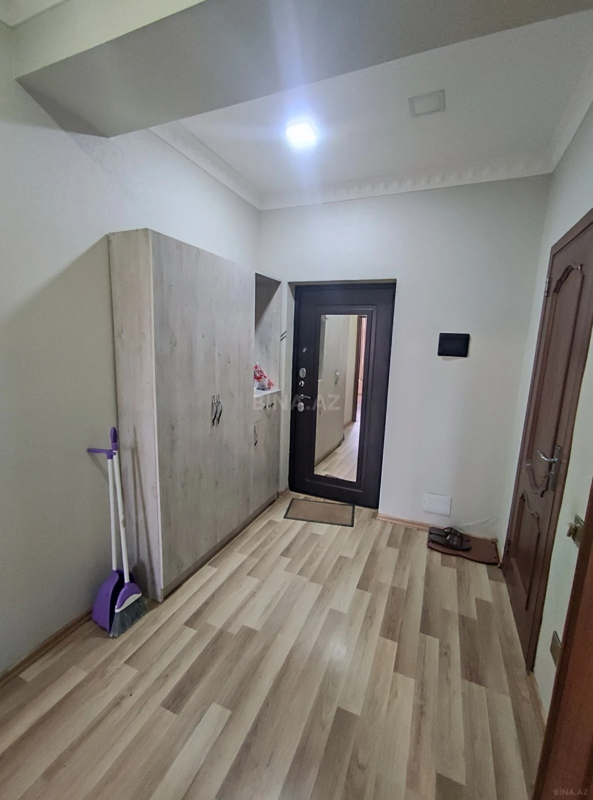 Kirayə verilir 2 otaqlı mənzil 50 m²
