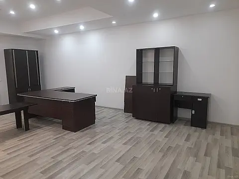 Kirayə verilir 3 otaqlı ofis 155 m²