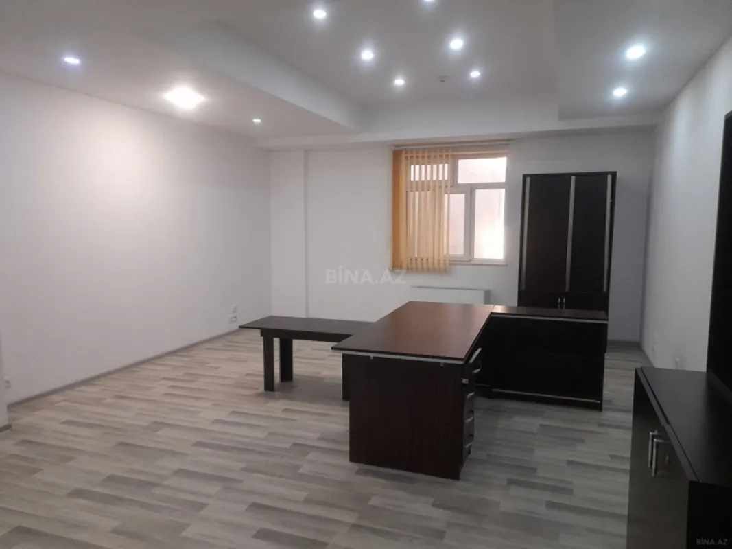 Kirayə verilir 3 otaqlı ofis 155 m²