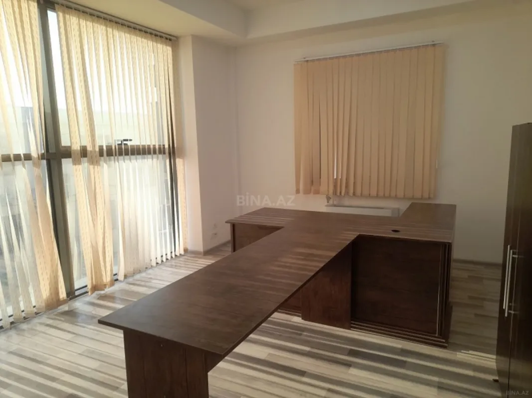 Kirayə verilir 3 otaqlı ofis 155 m²
