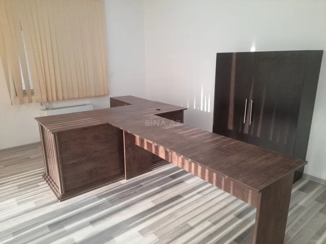 Kirayə verilir 3 otaqlı ofis 155 m²