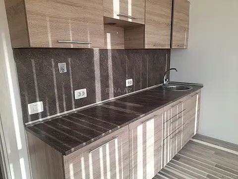 Kirayə verilir 3 otaqlı ofis 155 m²