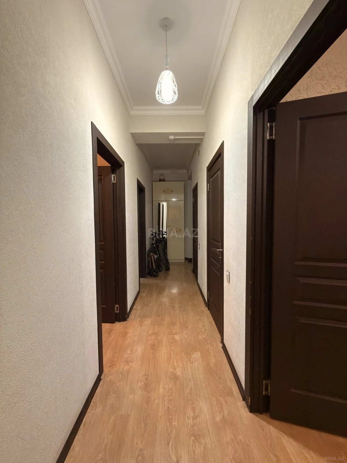 Satılır 3 otaqlı mənzil 88 m²