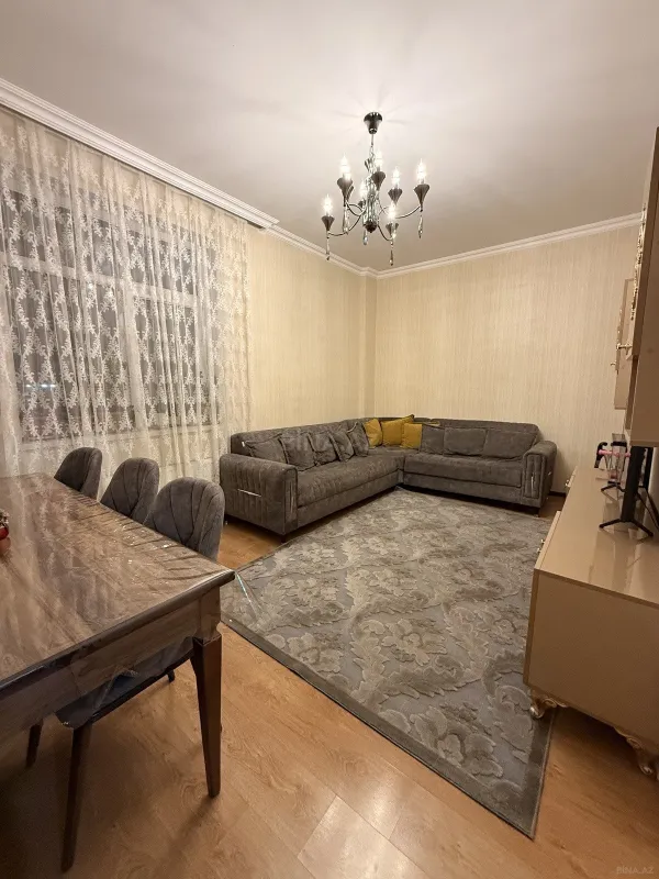 Satılır 3 otaqlı mənzil 88 m²