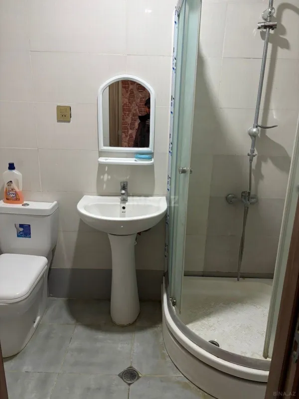 Satılır 2 otaqlı mənzil 65 m²