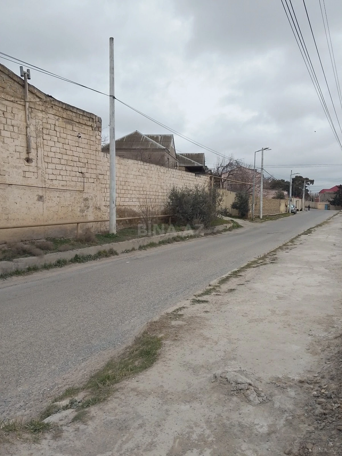 Satılır torpaq sahəsi 2 m²