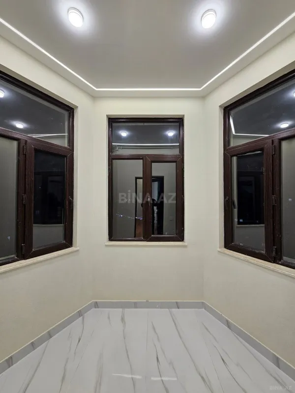 Satılır 2 otaqlı mənzil 70 m²