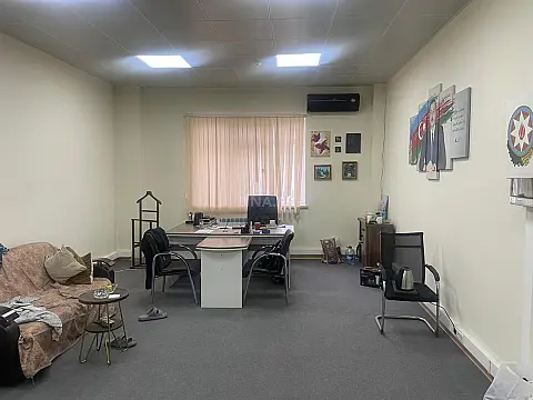 Kirayə verilir 1 otaqlı ofis 50 m²