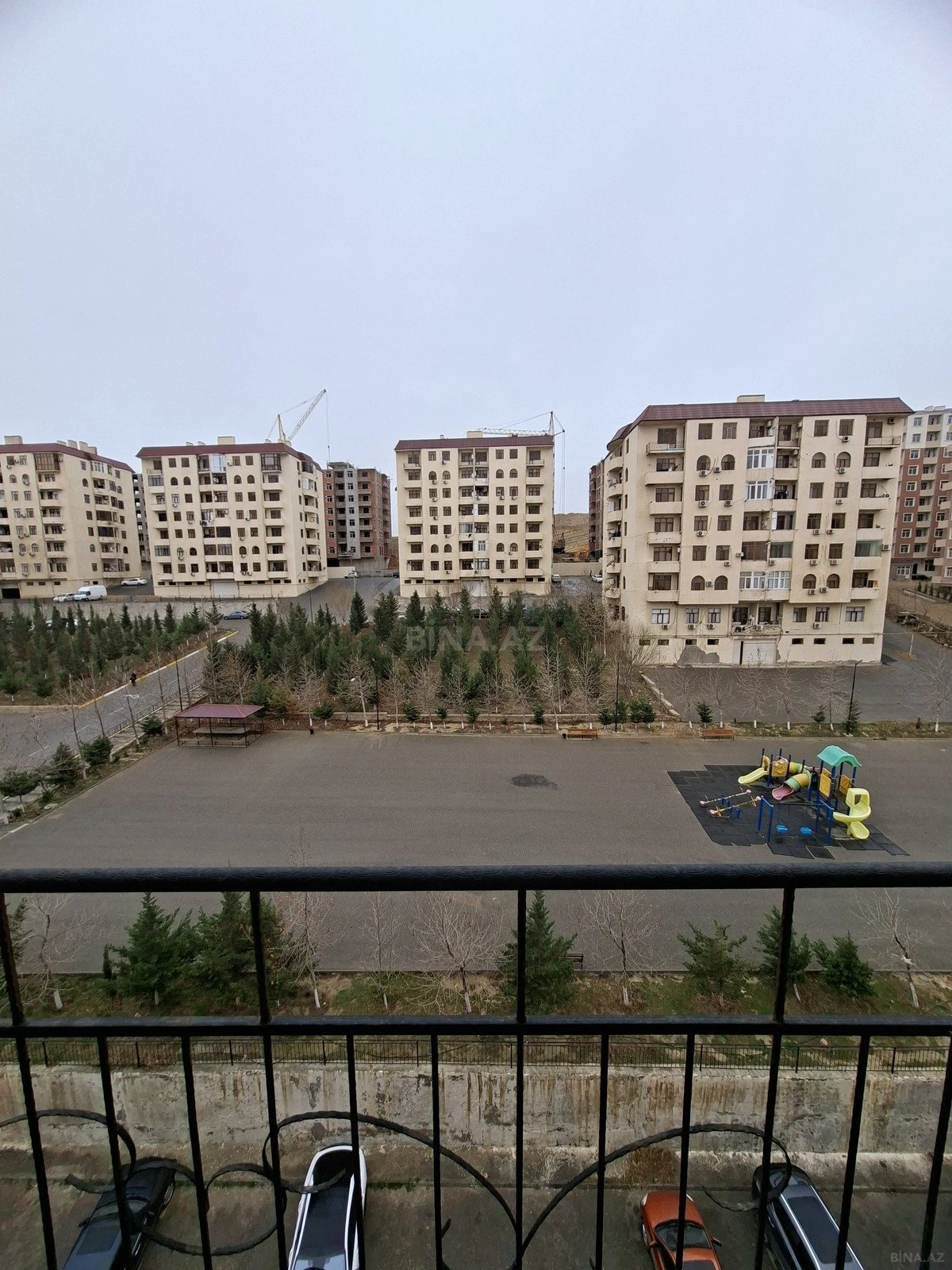 Kirayə verilir 2 otaqlı mənzil 78 m²