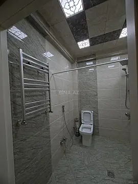 Kirayə verilir 2 otaqlı mənzil 78 m²