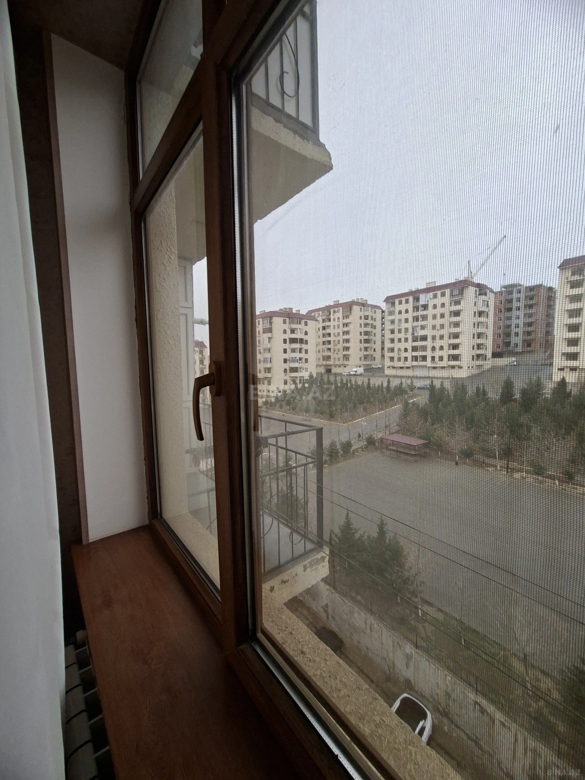 Kirayə verilir 2 otaqlı mənzil 78 m²