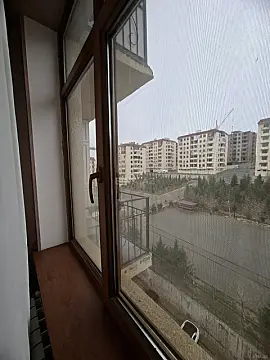 Kirayə verilir 2 otaqlı mənzil 78 m²