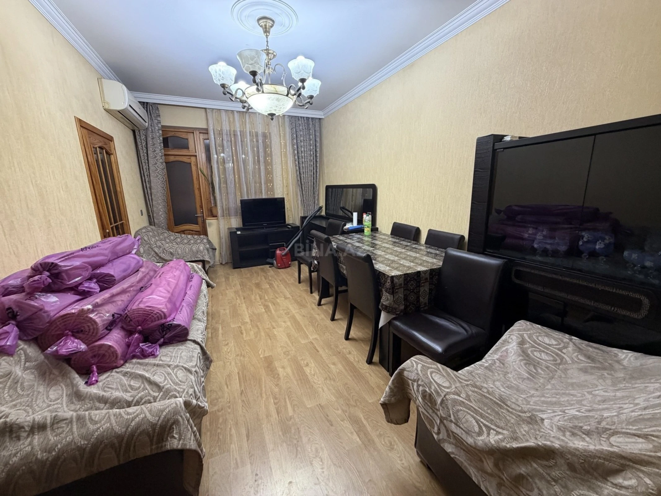 Satılır 2 otaqlı mənzil 52 m²
