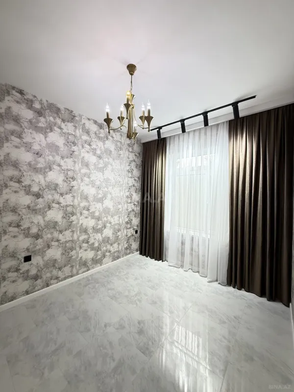 Satılır 4 otaqlı həyət evi 140 m²