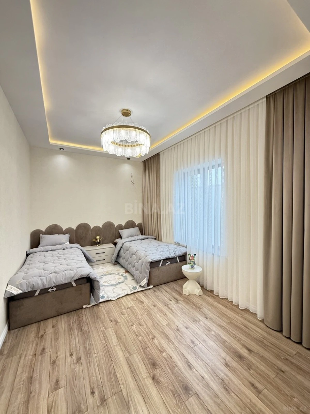 Satılır 4 otaqlı həyət evi 150 m²