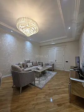 Satılır 3 otaqlı mənzil 120 m²