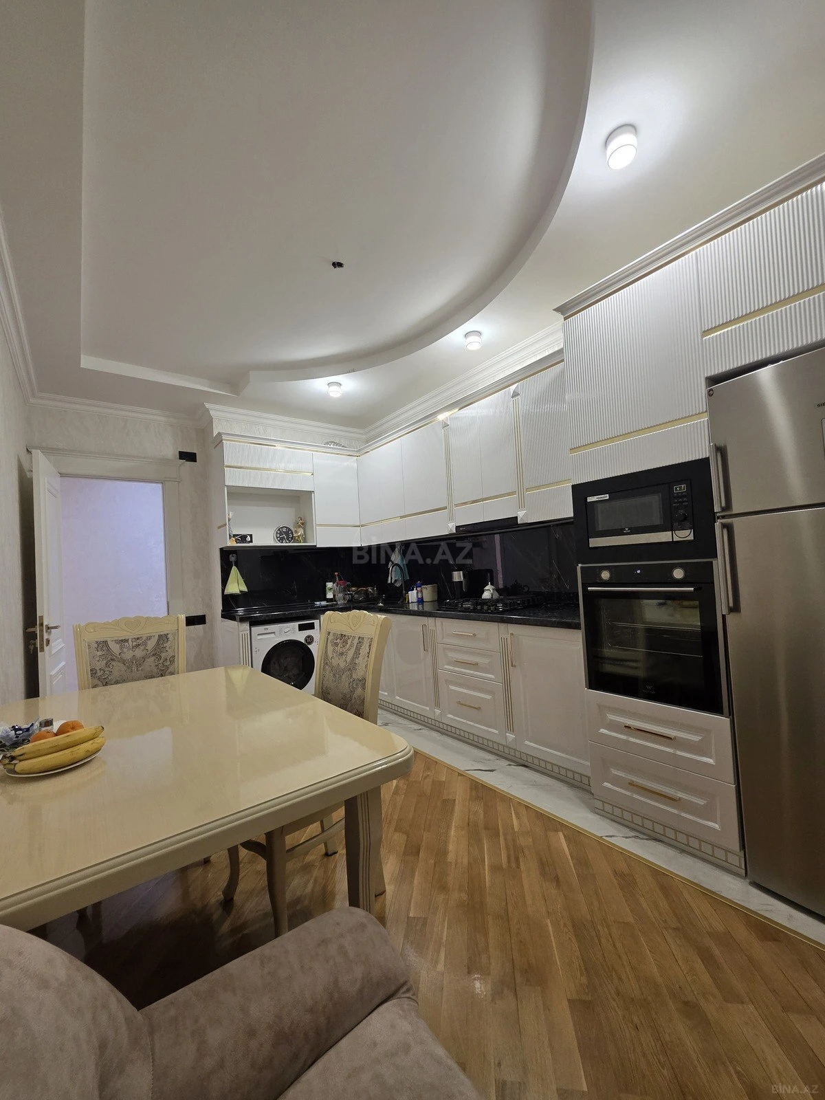 Satılır 3 otaqlı mənzil 120 m²