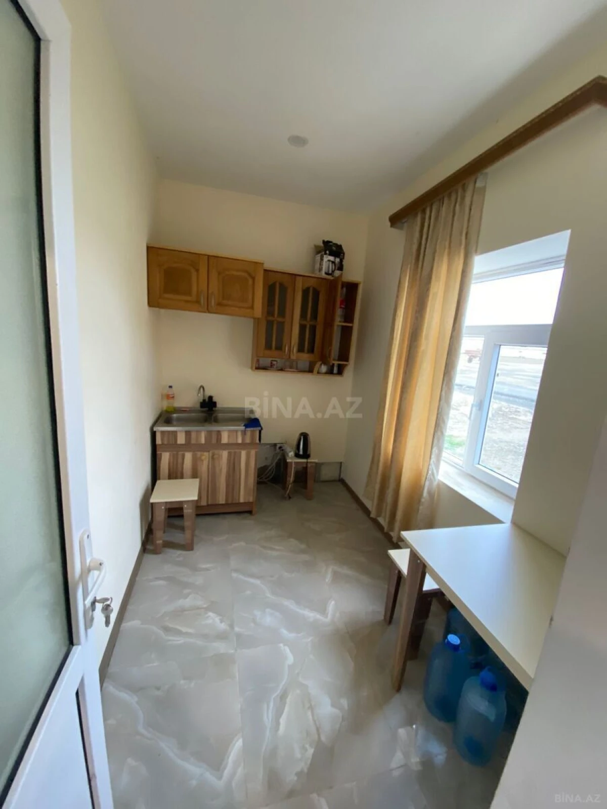 Satılır obyekt 9000 m²