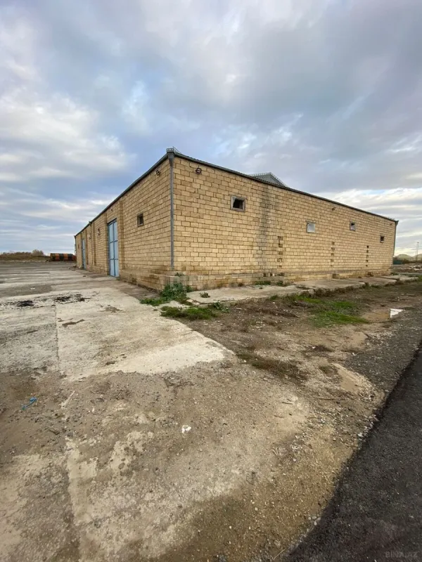 Satılır obyekt 9000 m²
