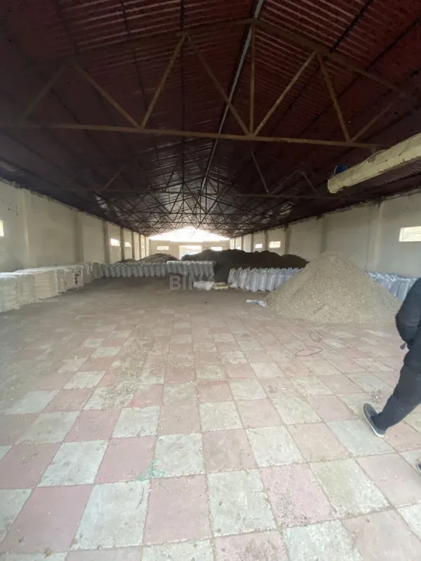 Satılır obyekt 9000 m²