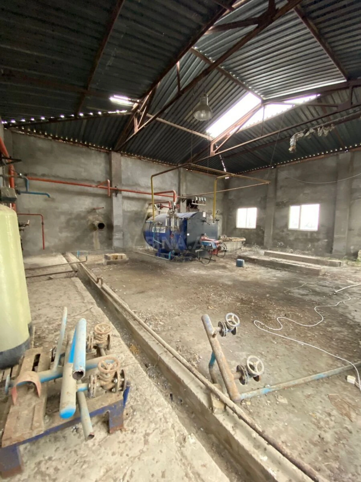 Satılır obyekt 9000 m²