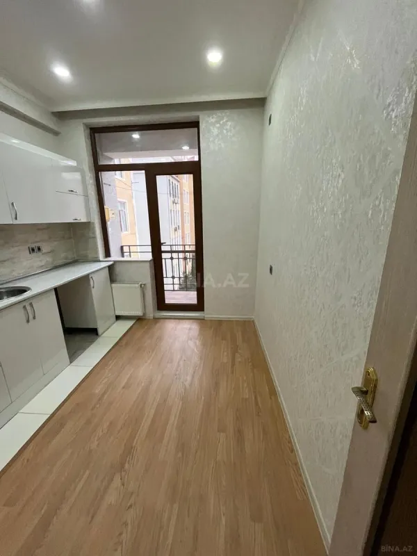 Satılır 3 otaqlı mənzil 68 m²