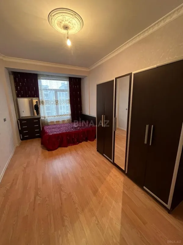 Satılır 3 otaqlı mənzil 68 m²