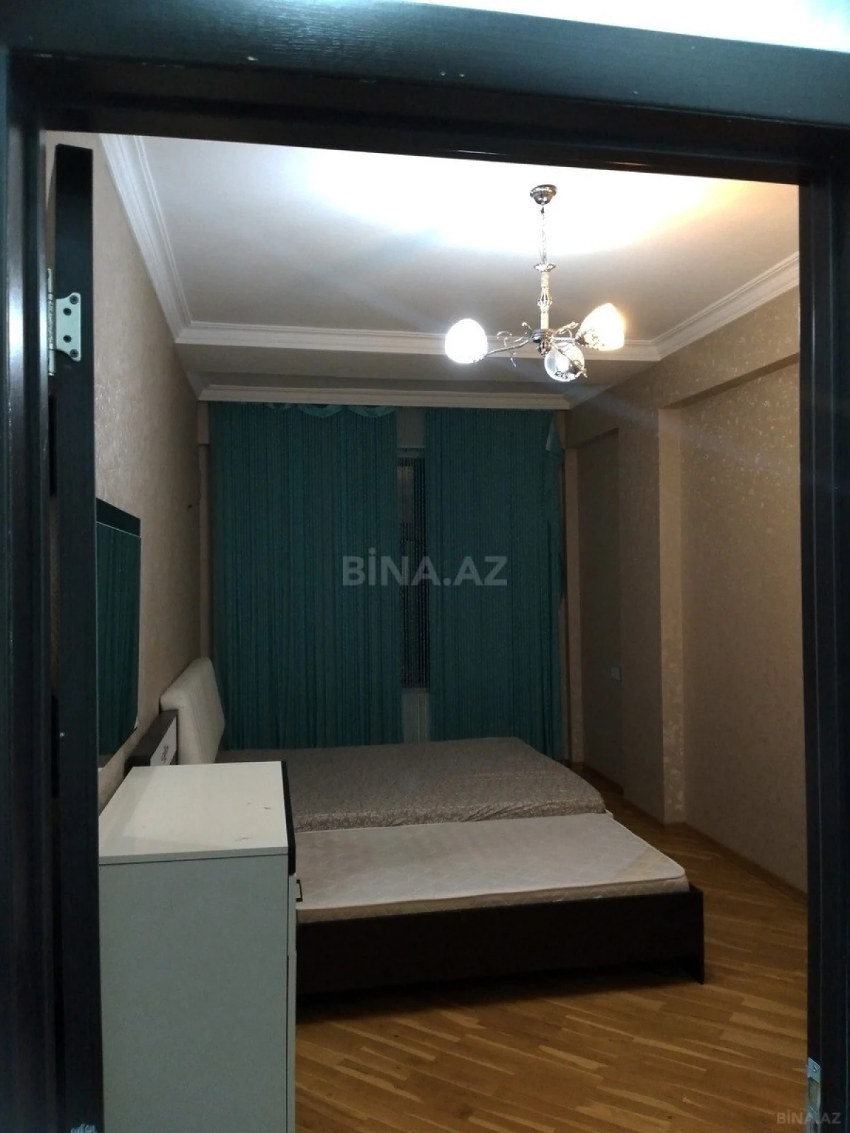Kirayə verilir 3 otaqlı mənzil 100 m²