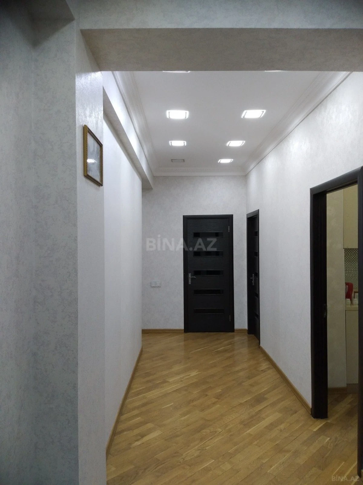 Kirayə verilir 3 otaqlı mənzil 100 m²