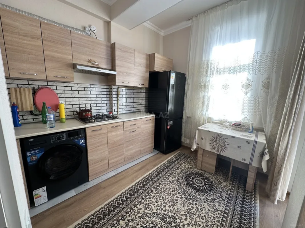 Kirayə verilir 2 otaqlı mənzil 60 m²