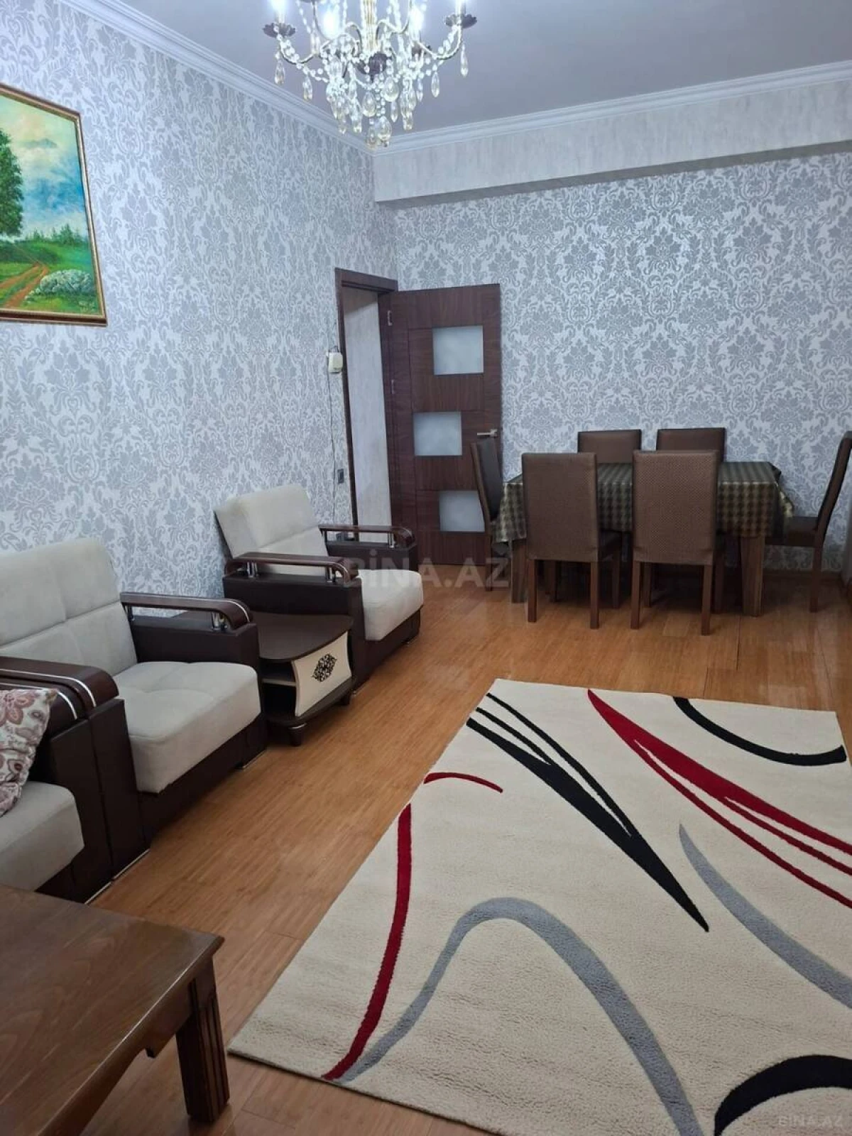 Kirayə verilir 2 otaqlı mənzil 70 m²