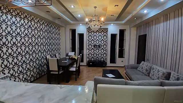 Kirayə verilir 3 otaqlı mənzil 100 m²