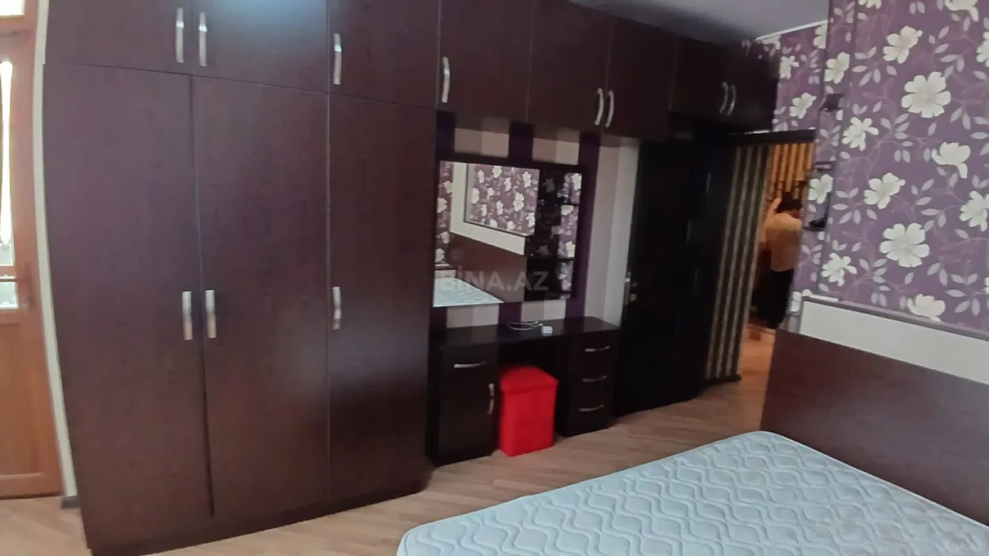 Kirayə verilir 3 otaqlı mənzil 100 m²